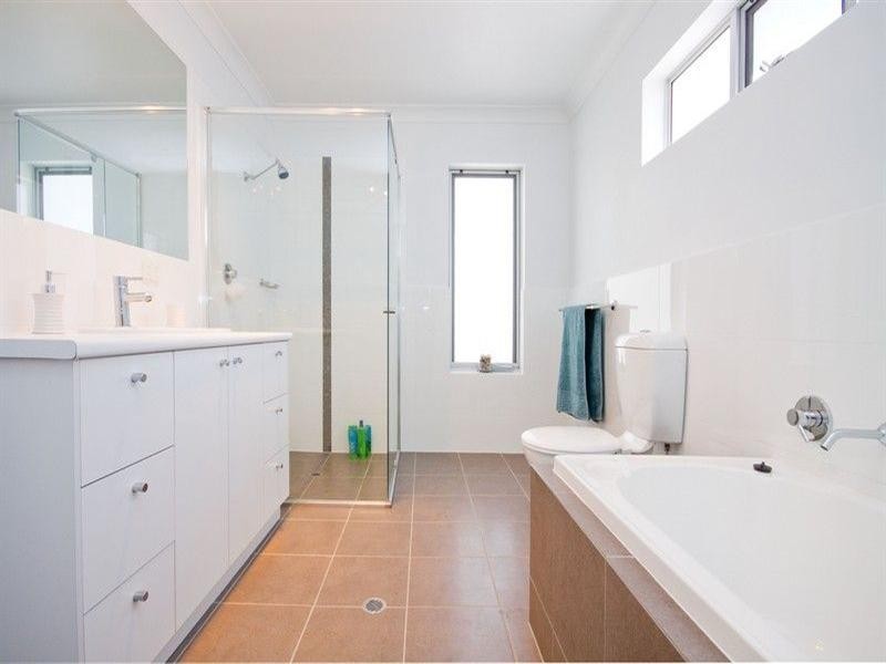 4b Burford Road, Henley Beach South SA 5022