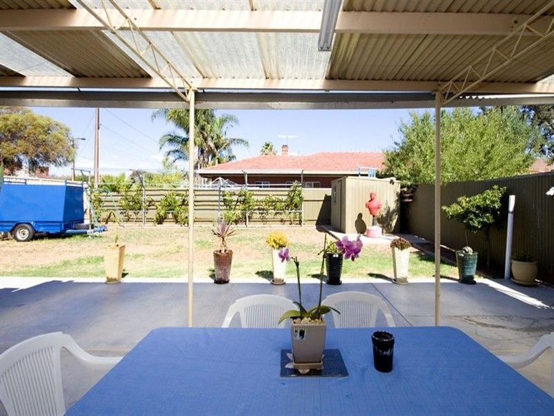 12 Marlborough Avenue, Woodville Park SA 5011