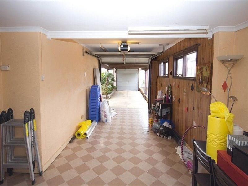 18 Daly Crescent, West Lakes Shore SA 5020