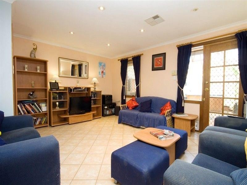 9 Lines Street, Grange SA 5022