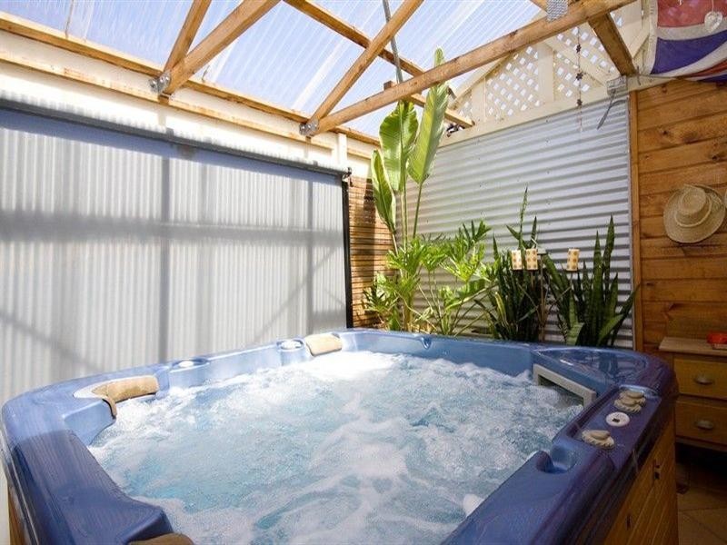 9 Lines Street, Grange SA 5022