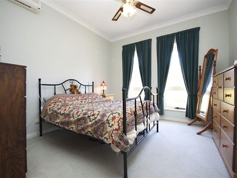 36 Burley Griffin Boulevard, Brompton SA 5007