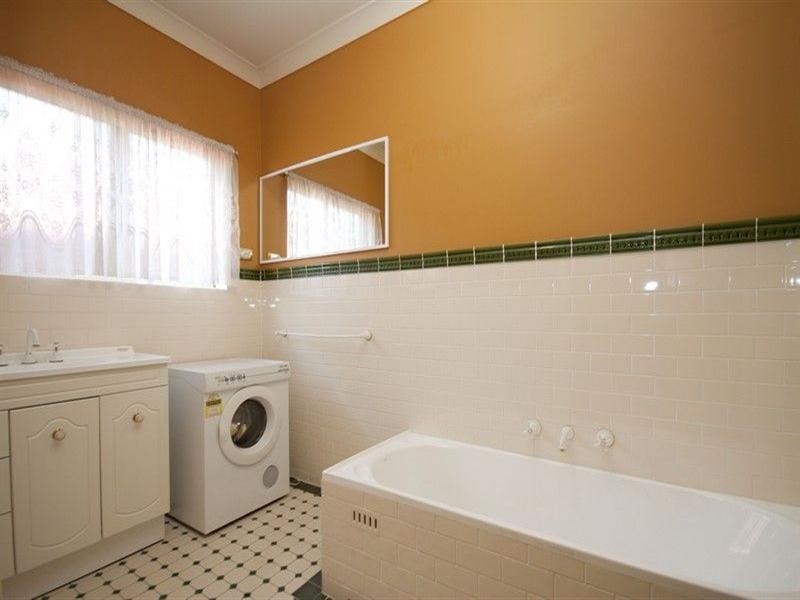 36 Burley Griffin Boulevard, Brompton SA 5007