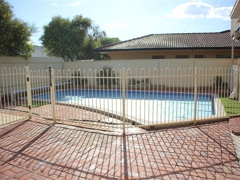 35 Margaret Street, Kidman Park SA 5025