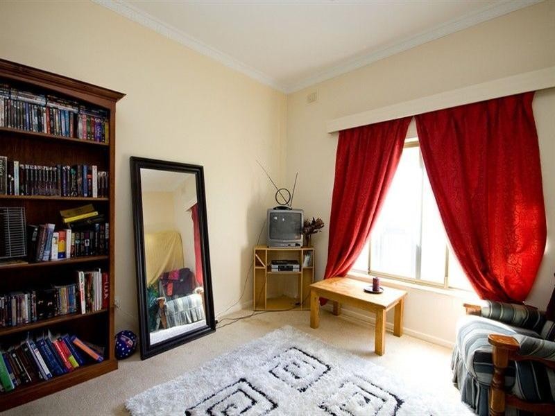 2 Bond Street, West Hindmarsh SA 5007