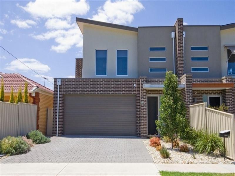 4b Burford Road, Henley Beach South SA 5022