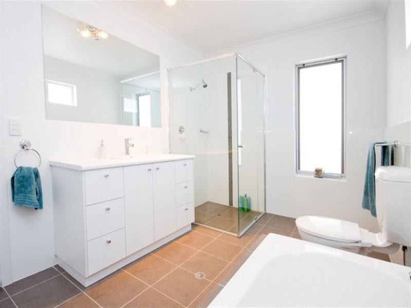 4b Burford Road, Henley Beach South SA 5022