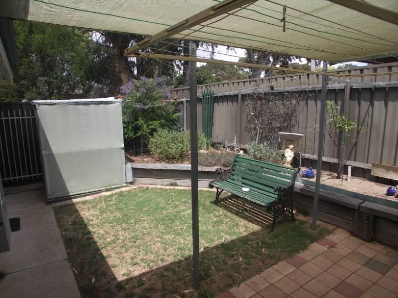 8/43 Chynoweth Avenue, Hackham SA 5163