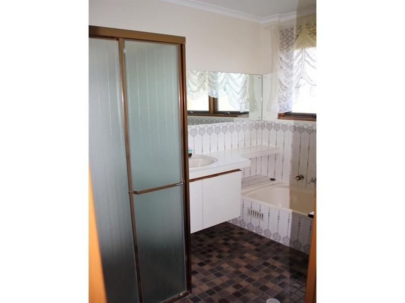 25 Newcombe Avenue, West Lakes Shore SA 5020