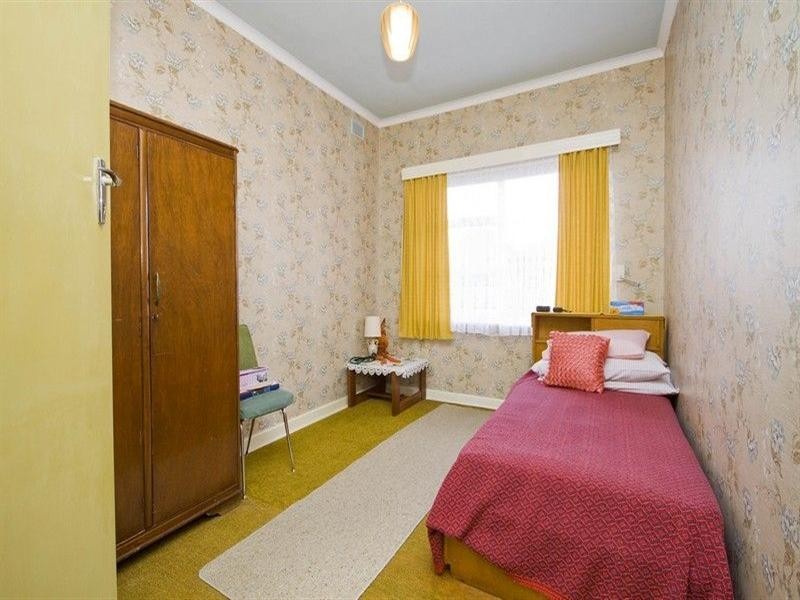 13 McAllan Avenue, Seaton SA 5023