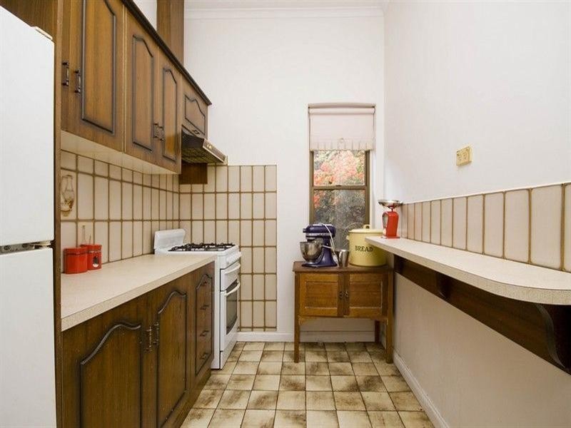 11 Brenthorpe Road, Seaton SA 5023