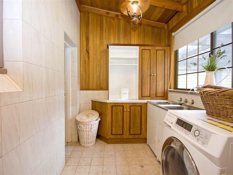 11 Brenthorpe Road, Seaton SA 5023