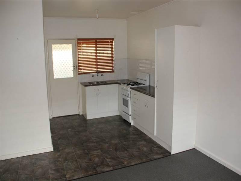 370 Tapleys Hill Road, Seaton SA 5023