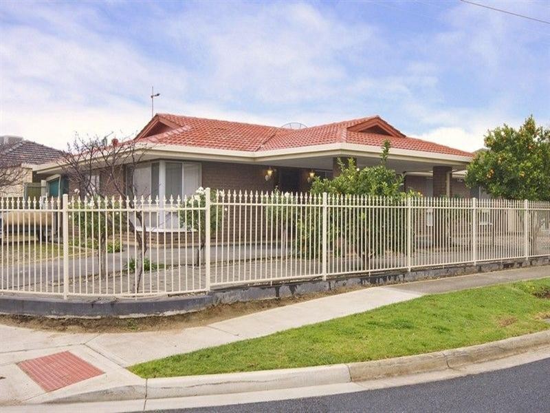 8 White Terrace, Fulham Gardens SA 5024