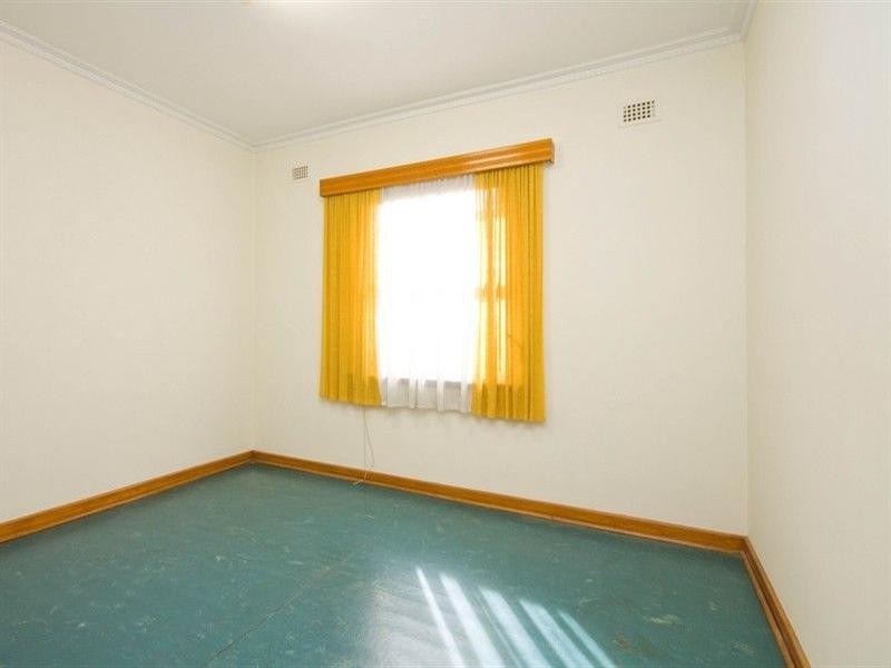 58 Honeyton Street, Seaton SA 5023