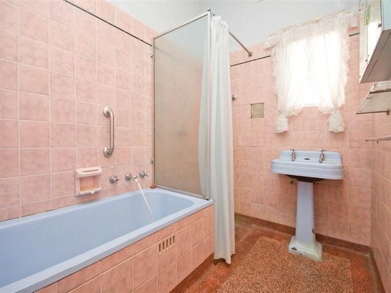 58 Honeyton Street, Seaton SA 5023