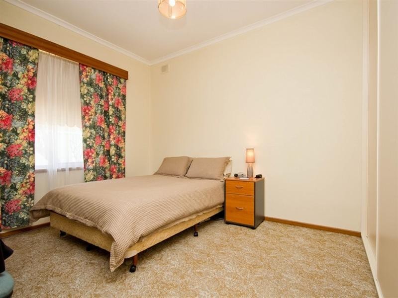 2/23 Troon Avenue, Seaton SA 5023