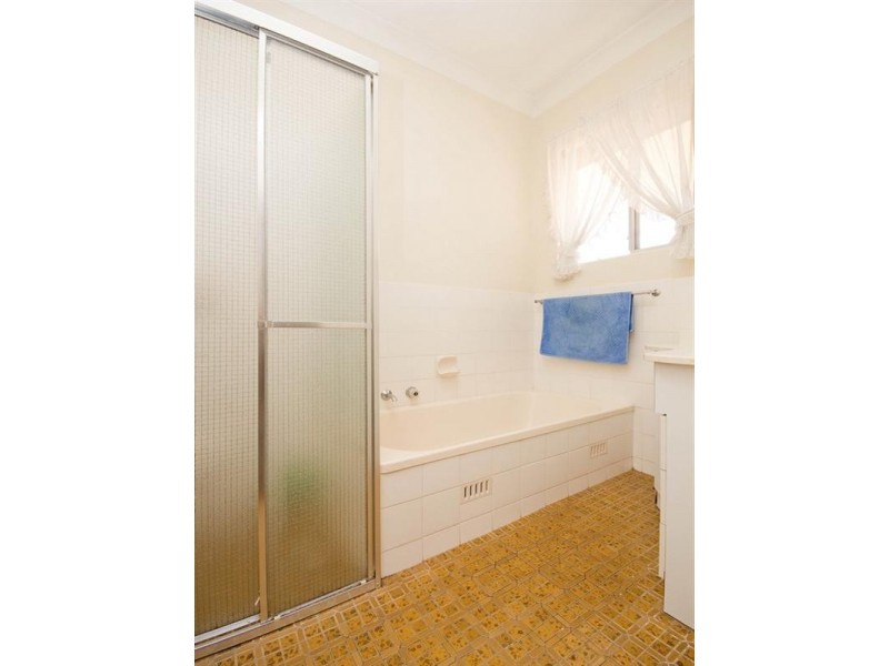 2/23 Troon Avenue, Seaton SA 5023