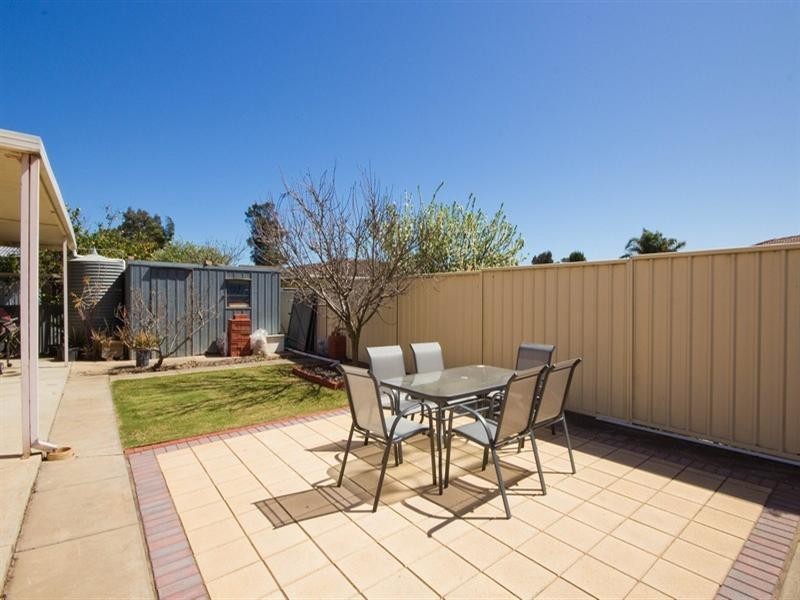 2/23 Troon Avenue, Seaton SA 5023