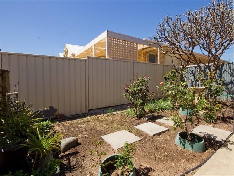 2/23 Troon Avenue, Seaton SA 5023