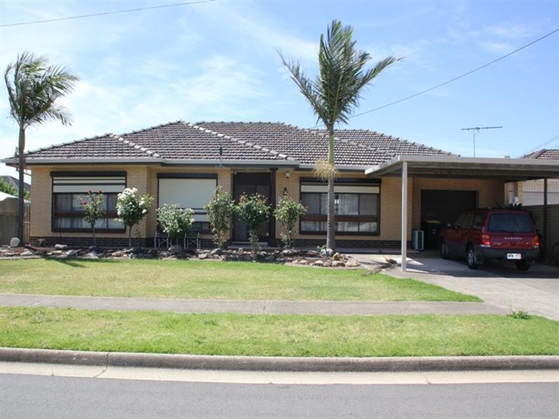 12 Kent Avenue, Fulham Gardens SA 5024