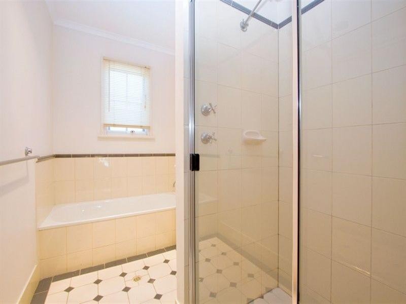 36 Kew Drive, Oakden SA 5086