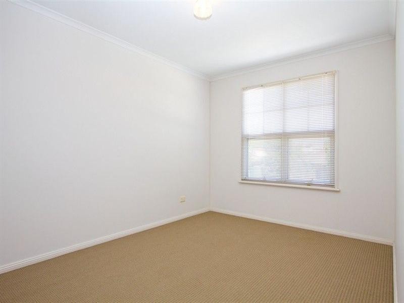 36 Kew Drive, Oakden SA 5086