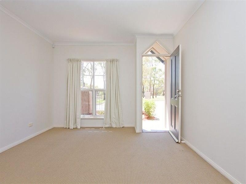 36 Kew Drive, Oakden SA 5086