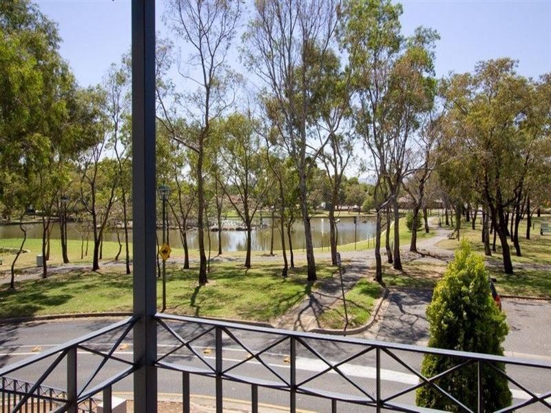 36 Kew Drive, Oakden SA 5086