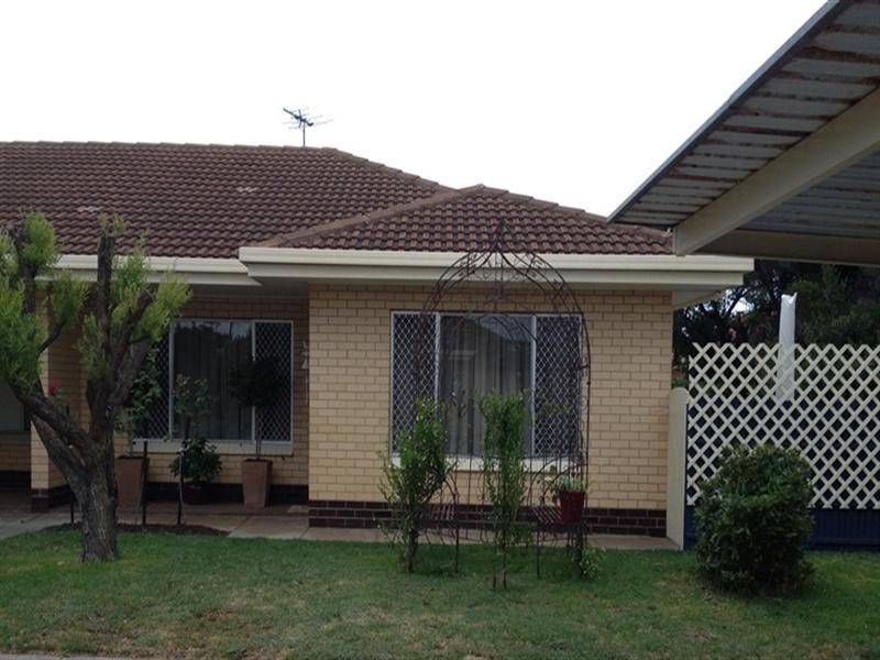 3/8 Minna Terrace, Semaphore Park SA 5019