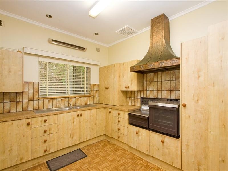 564 Grange Road, Henley Beach SA 5022