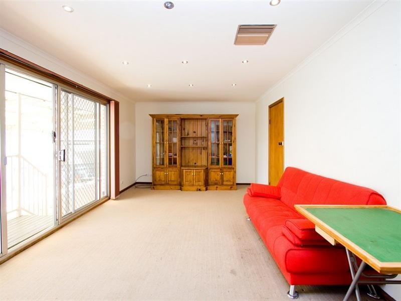 2 Moseley Road, Paradise SA 5075