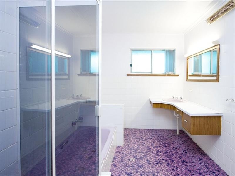 2 Moseley Road, Paradise SA 5075