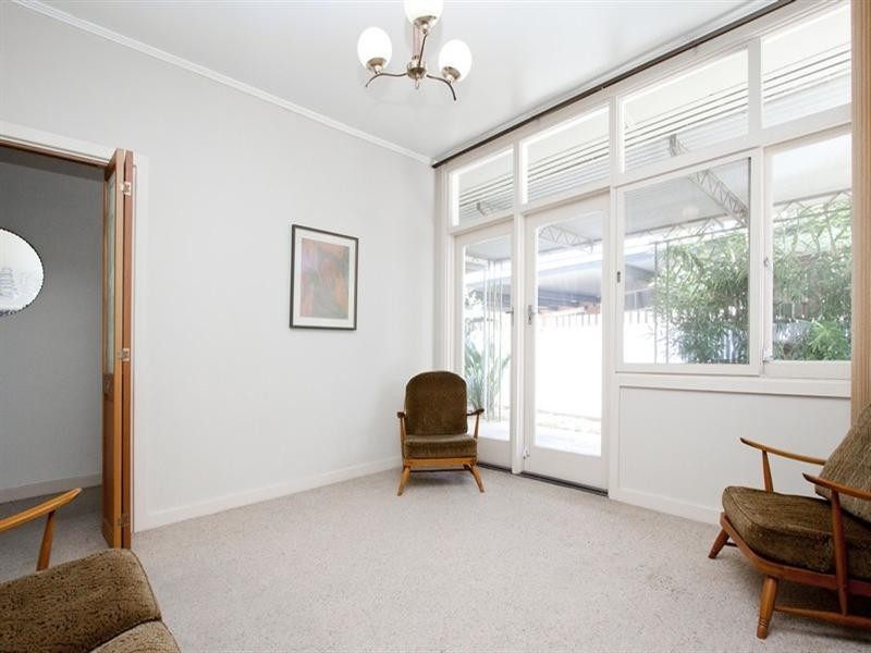 28 Tunbridge Street, Woodville South SA 5011