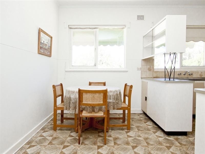 28 Tunbridge Street, Woodville South SA 5011