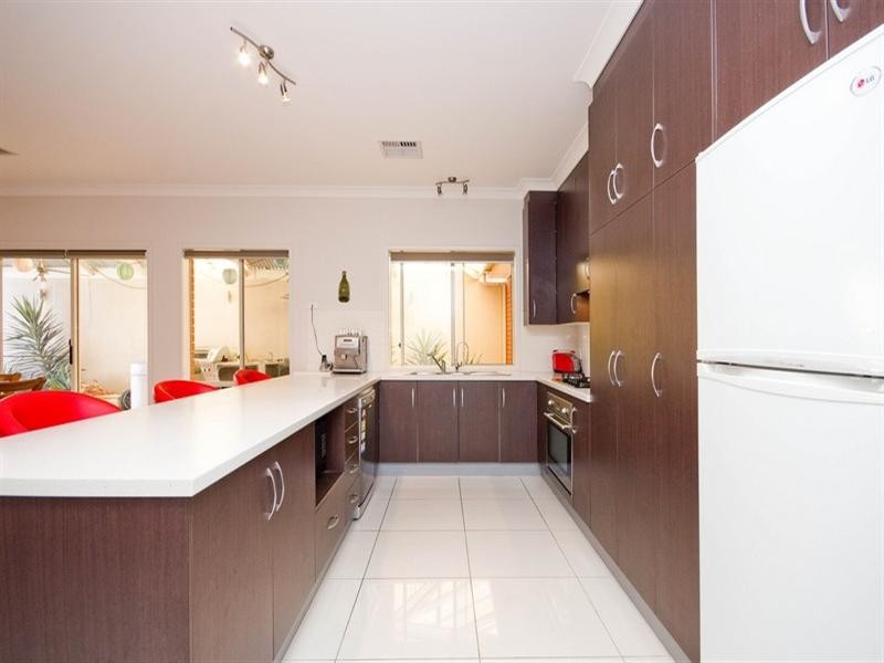 36 Ray Street, Findon SA 5023