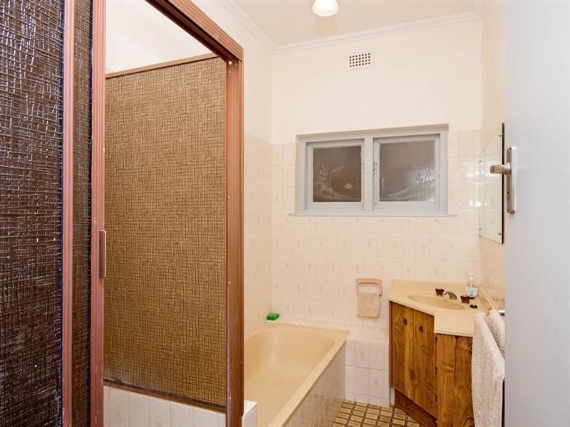 9 Emily Street, Woodville West SA 5011