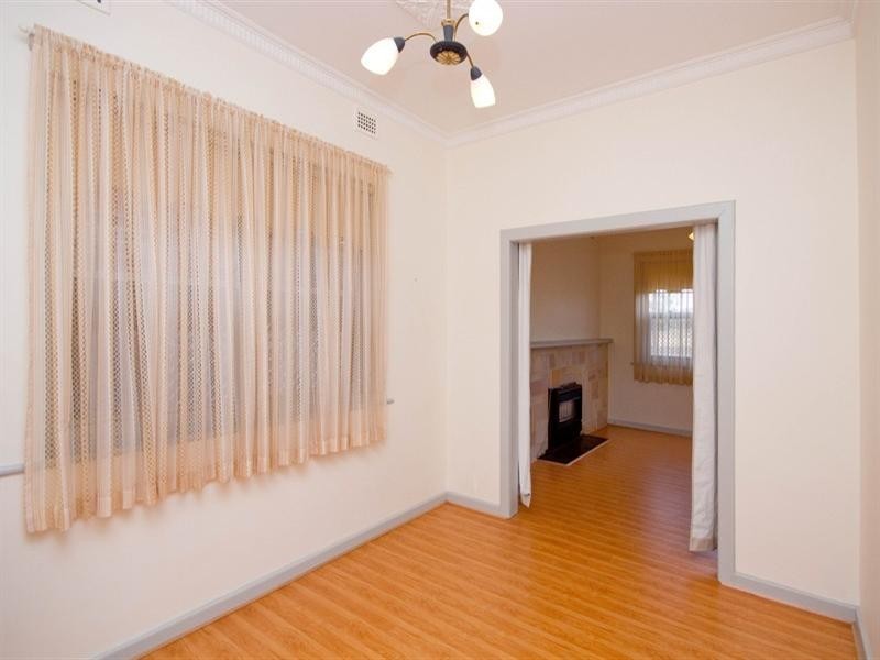 9 Emily Street, Woodville West SA 5011