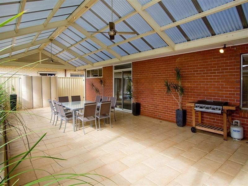 9 Kooralla Grove, Kidman Park SA 5025