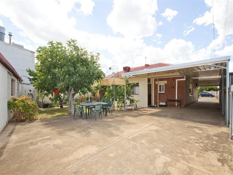 2 Price Weir Avenue, Allenby Gardens SA 5009