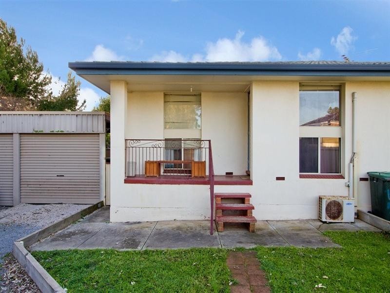 3/2 Storey Avenue, Aldinga Beach SA 5173