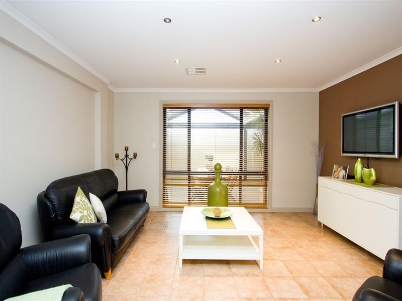 44 Tolley Crescent, Brooklyn Park SA 5032