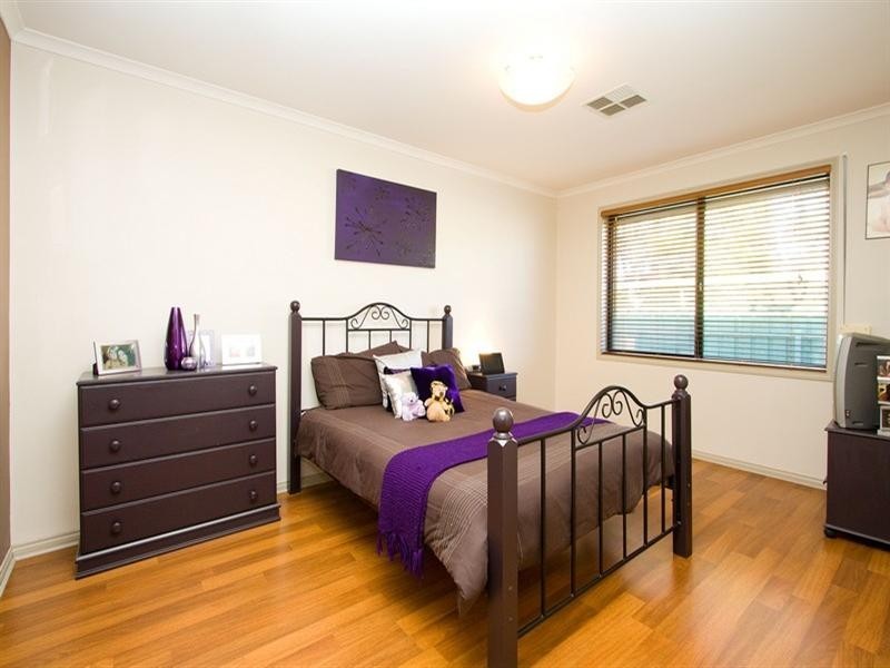 44 Tolley Crescent, Brooklyn Park SA 5032