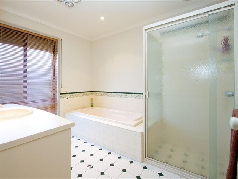 44 Tolley Crescent, Brooklyn Park SA 5032