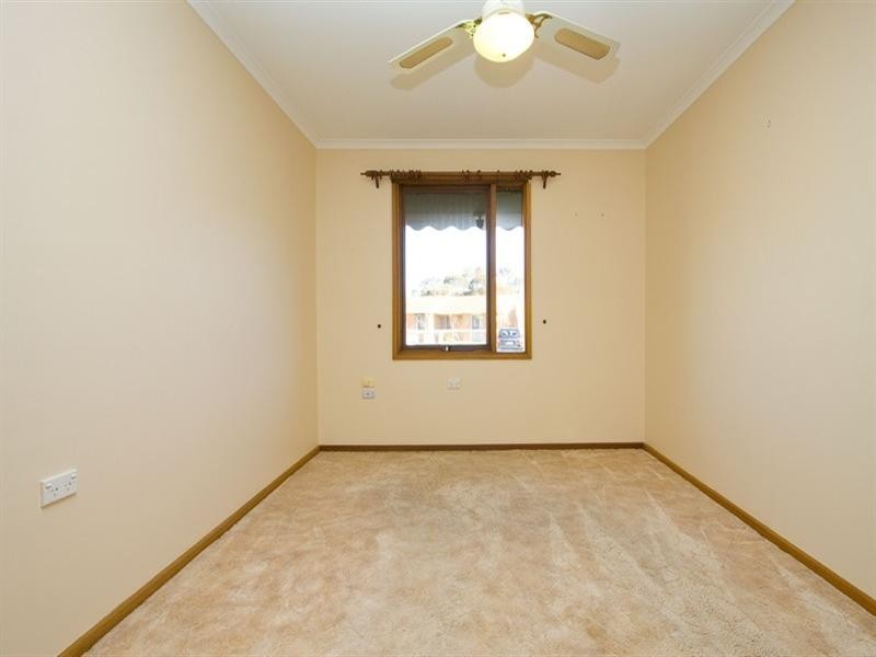 6 Vienna Place, Salisbury Downs SA 5108