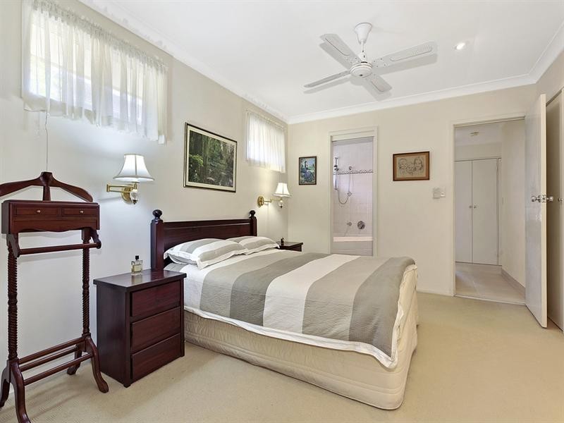 22 Hakea Avenue, Frenchs Forest NSW 2086