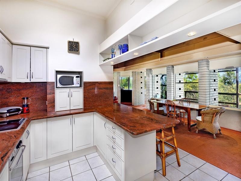 5 Angophora Crescent, Forestville NSW 2087