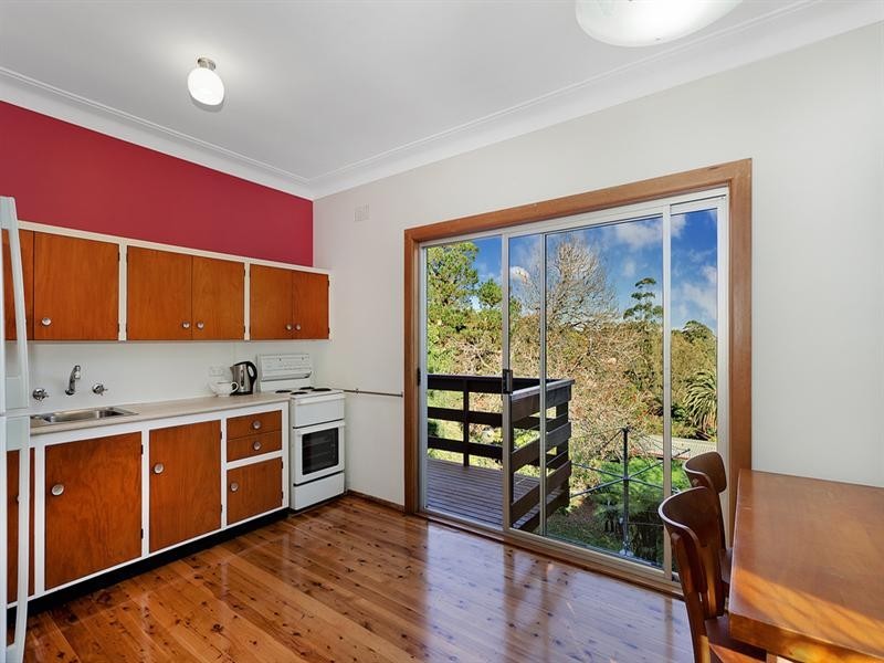 11 Arthur Street, Forestville NSW 2087