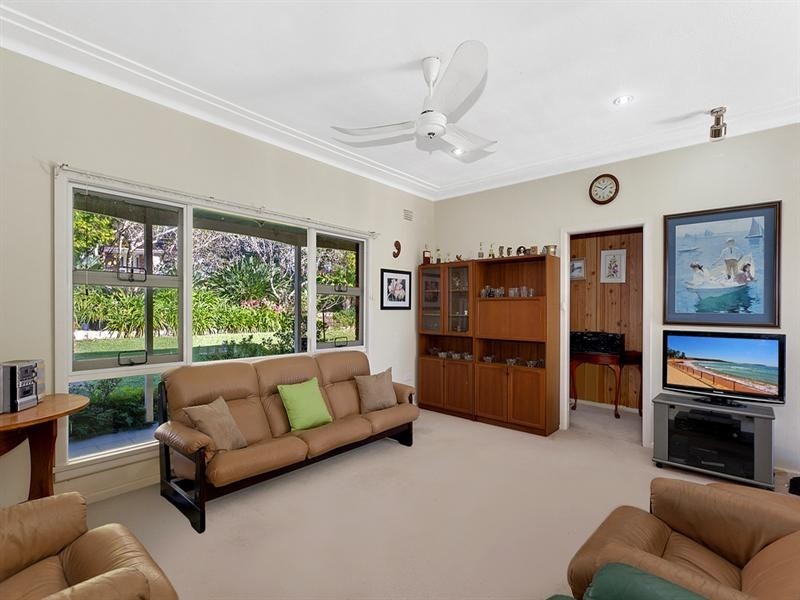 168 Parr Parade, Beacon Hill NSW 2100