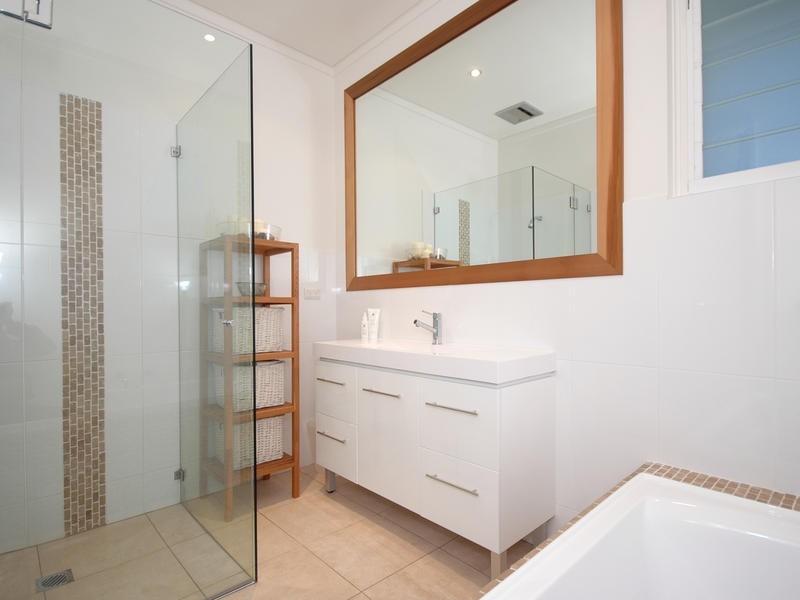 19 Alfred Road, Brookvale NSW 2100